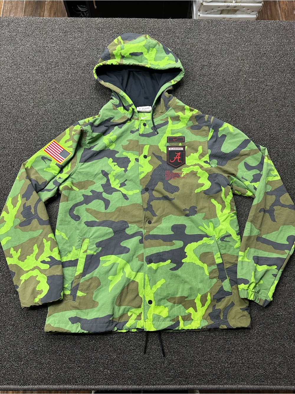 Nike Alabama Crimson Tide On-Field Camo Woven Windbreaker Snap Jacket Men’s L